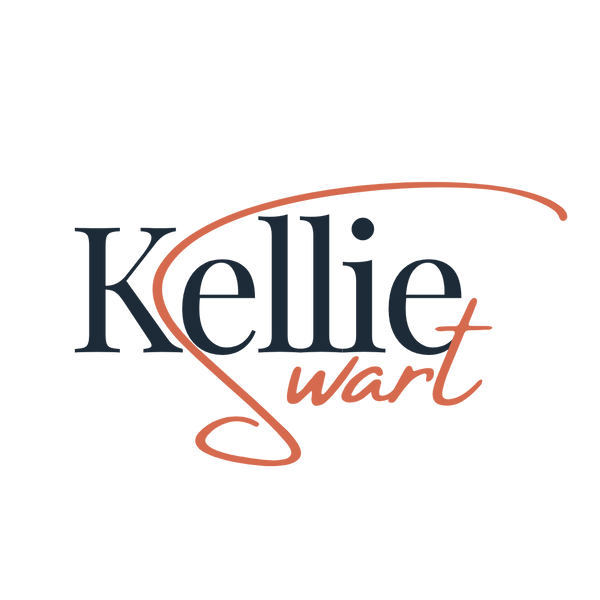 Kellie Swart, career strategist and perspective partner for professionals navigating change. Career strategy coach helping leaders and solopreneurs navigate change.
